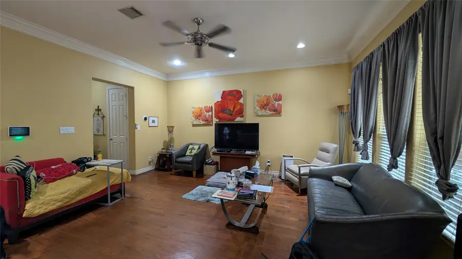 1516 Palmer Street, Houston, TX 77003 - Image #2