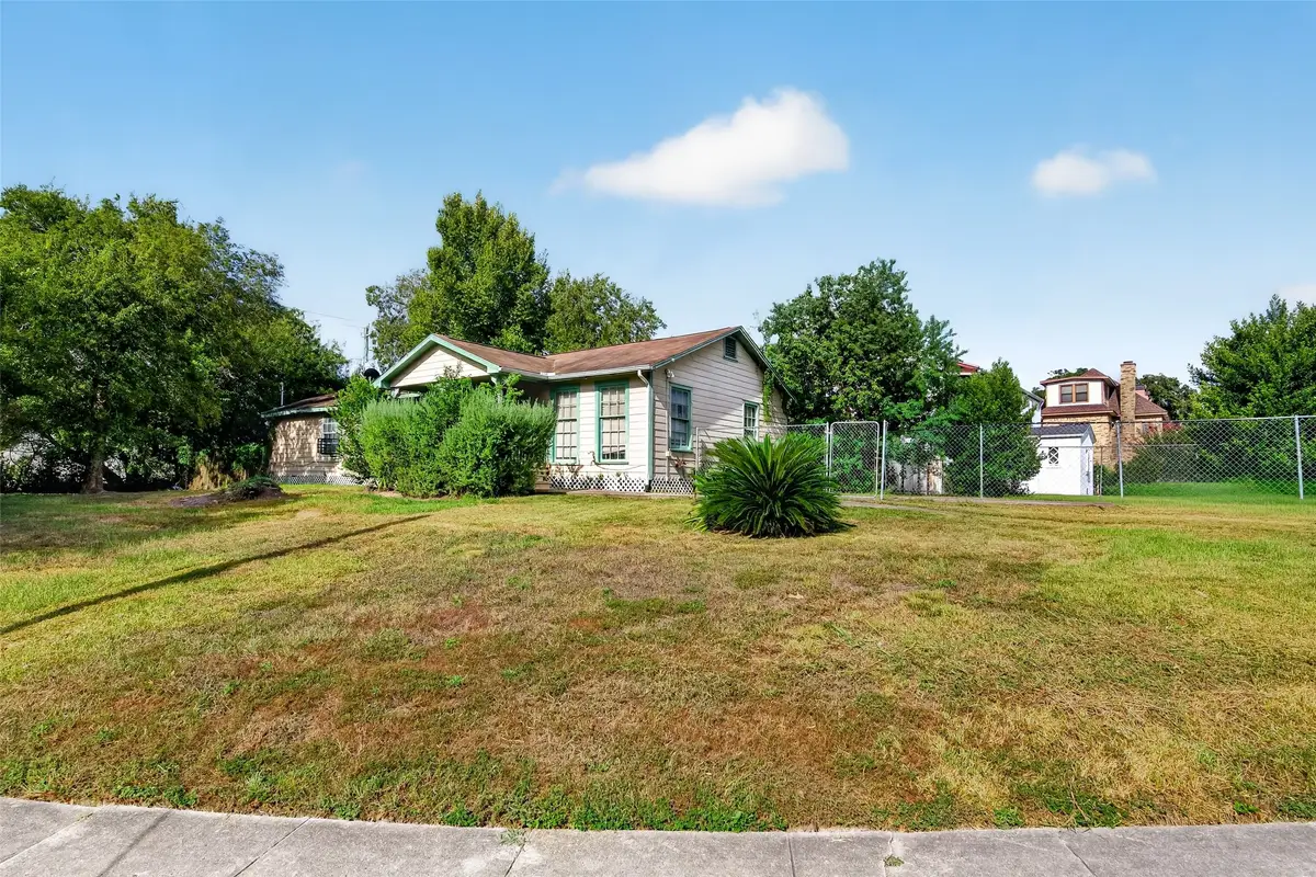 5130 Live Oak Street, Houston, TX 77004 - #1