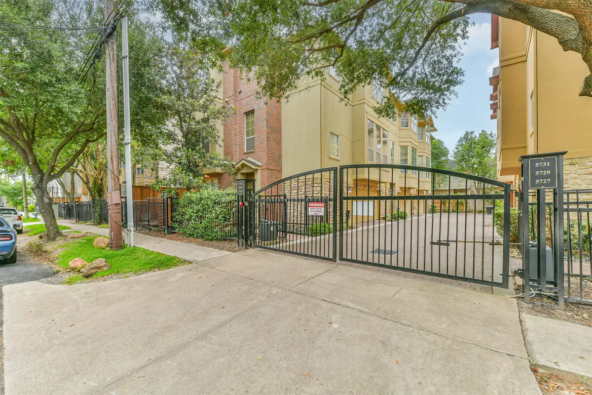 5723 Kansas Street, Houston, TX 77007 - #1