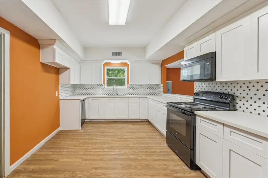 7130 Brace Street, Houston, TX 77061 - Image #3