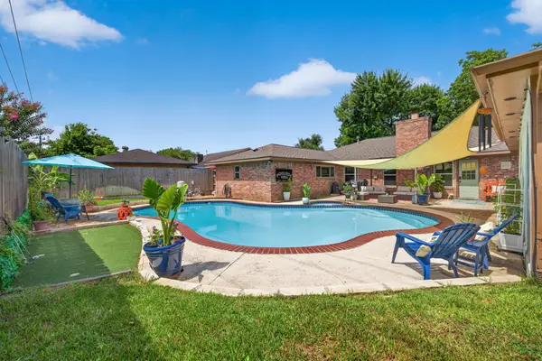 2927 Cypress Point Drive, Missouri City, TX 77459