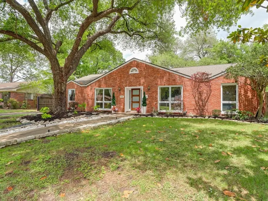 5630 Edith Street, Houston, TX 77081 - #3