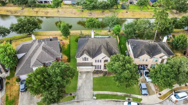 30214 Vinebriar Drive, Spring, TX 77386