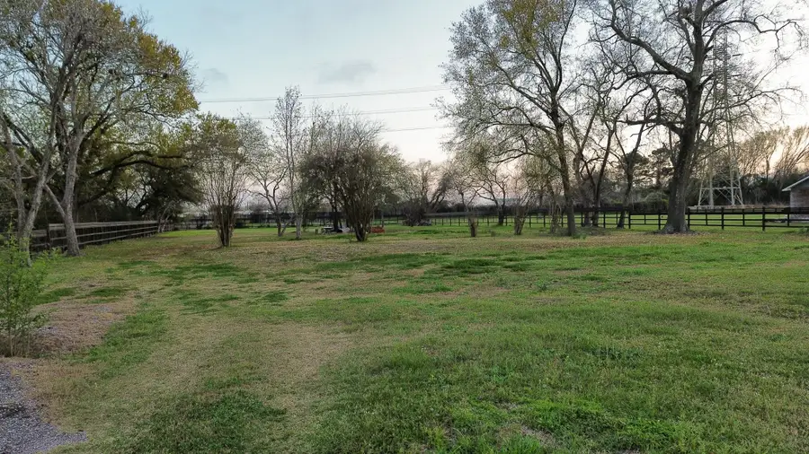 1003 Bowie Street, Baytown, TX 77520 - #3