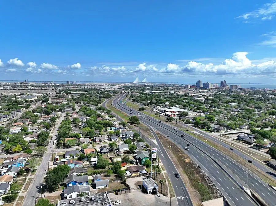 1217 17th Street, Corpus Christi, TX 78405 - #3