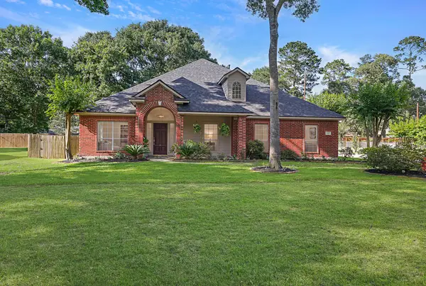 2327 Carriage Run E, Conroe, TX 77384