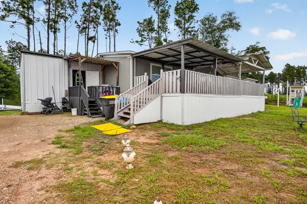 125 Road 5807, Cleveland, TX 77327
