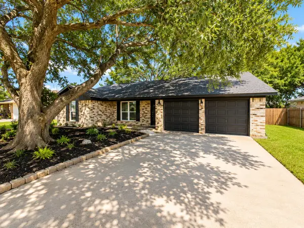 1815 Brumbelow Street, Rosenberg, TX 77471