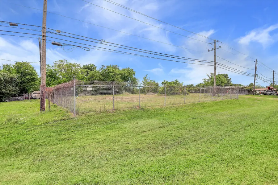 16534 Market Street, Channelview, TX 77530 - #3