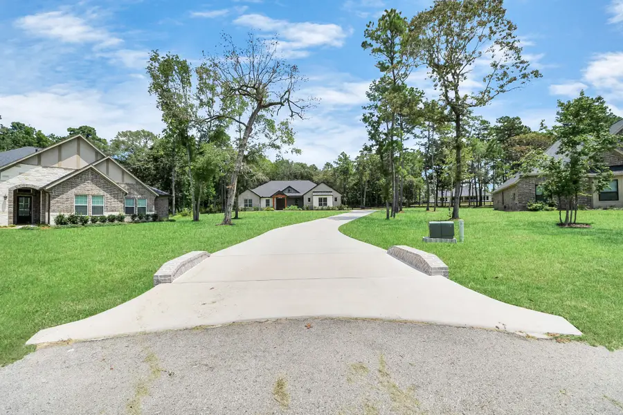 19801 Whispering Creek Trl, Magnolia, TX 77355 - Image #3