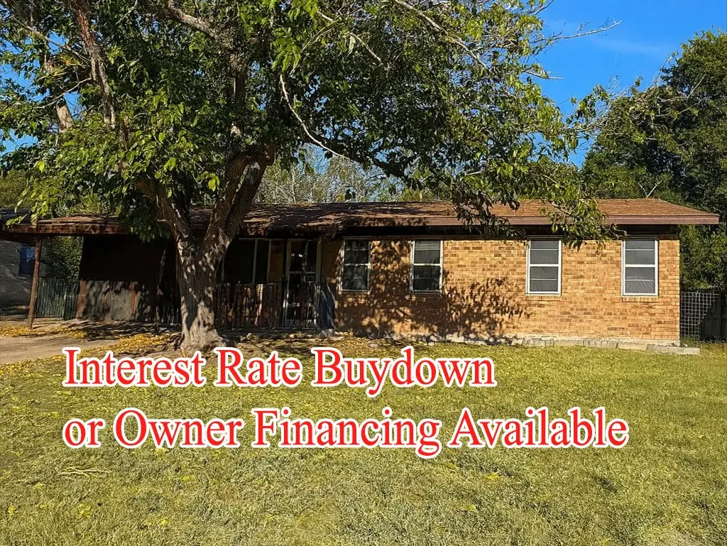 305 Highland Drive, Burnet, TX 78611 - Image #1