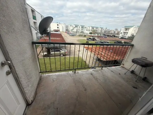 2822 S Bartell Drive #25, Houston, TX 77054