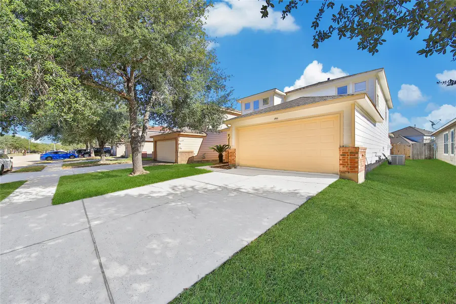 1911 Adobe Stone Drive, Humble, TX 77396 - Image #3