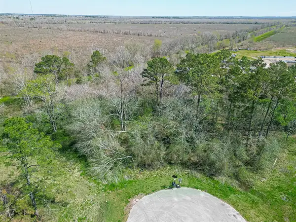000 Stag Circle, Huffman, TX 77336