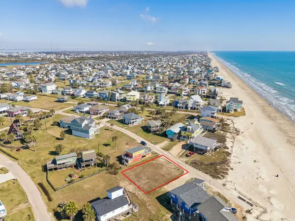 4222 Surf Drive, Galveston, TX 77554