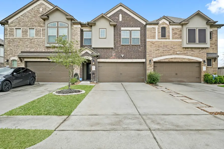 3736 Lancer Circle, Pearland, TX 77581 - #2