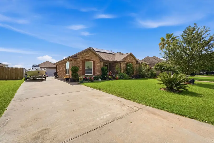 2610 18th Street N, Texas City, TX 77590 - #2