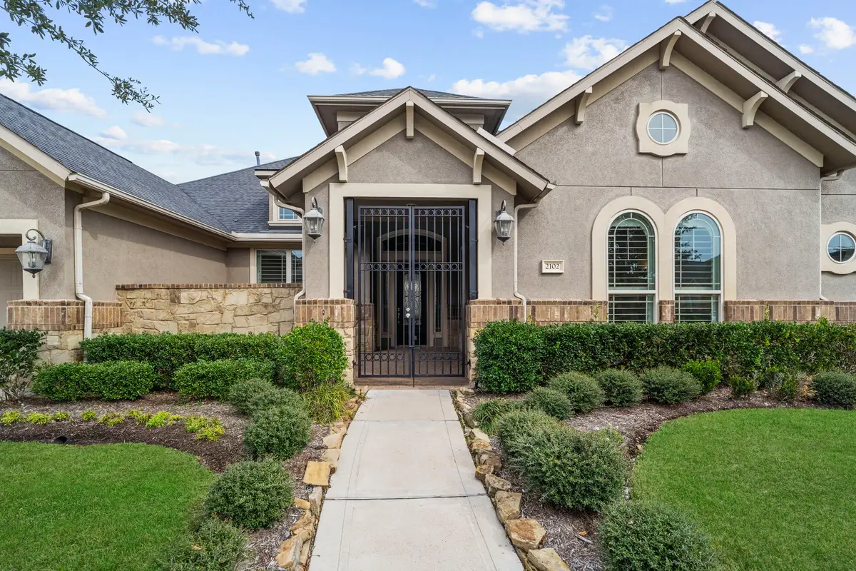 2102 Old Town Drive, Missouri City, TX 77459 - #1