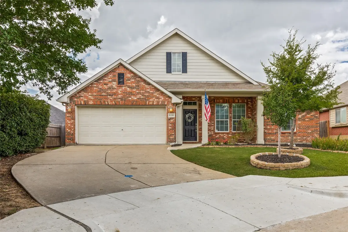8209 Grayson Way, Watauga, TX 76148 - #1