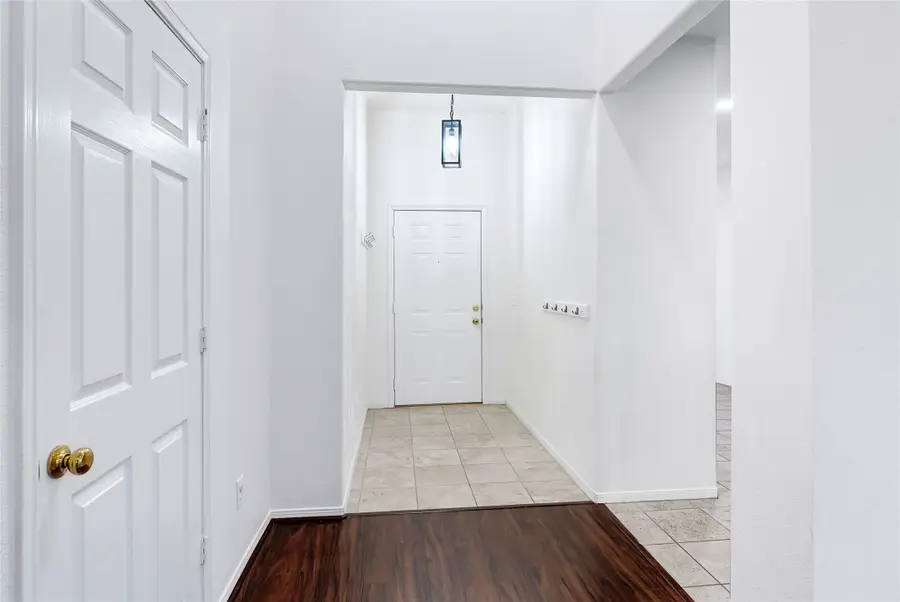 20119 Golden Mesa Drive, Katy, TX 77449 - Image #2