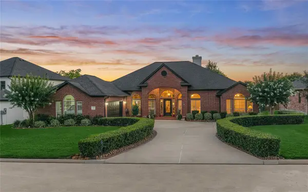 43 Winterhaven Lane, Montgomery, TX 77356