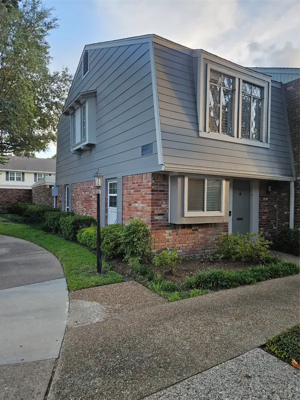 437 Bendwood Drive, Houston, TX 77024