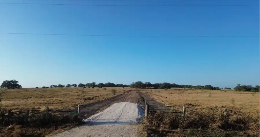 000 Seiler Rd, Goliad, TX 77963 - #2