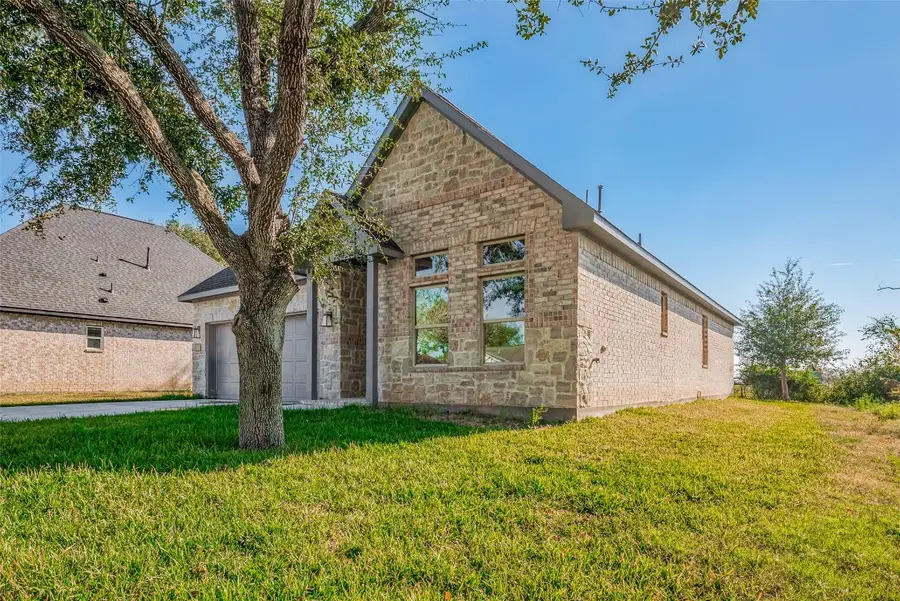 3639 Needville Avenue, Needville, TX 77461 - #3