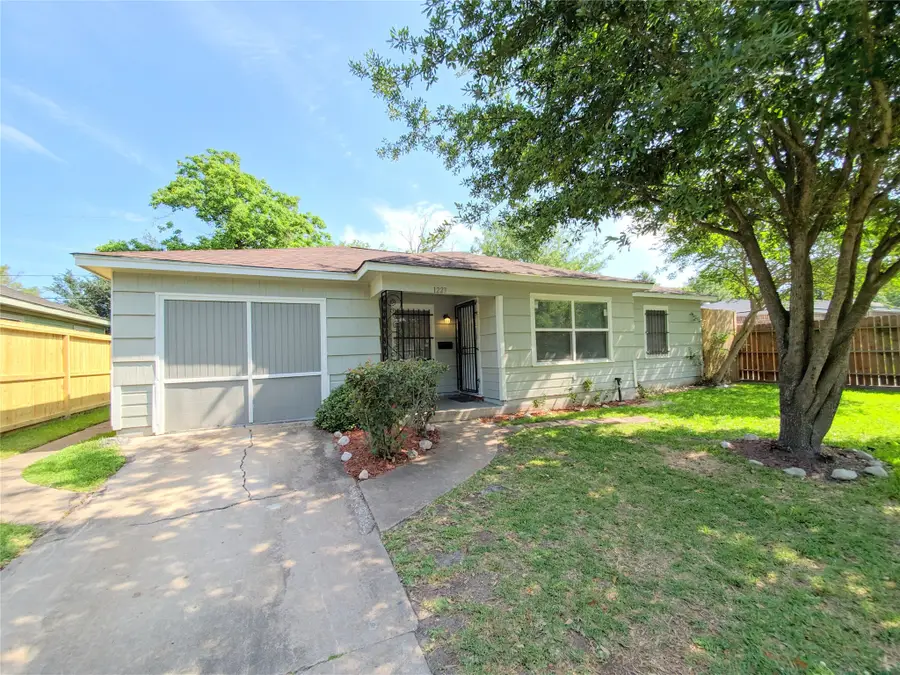 1223 Shawnee Street, Houston, TX 77034 - #2