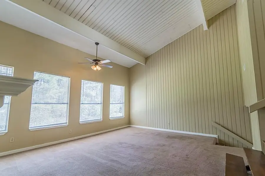 17 Lakeway St, Conroe, TX 77304 - #3