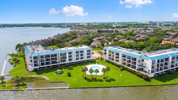 401 Lakeside Lane #303, Houston, TX 77058