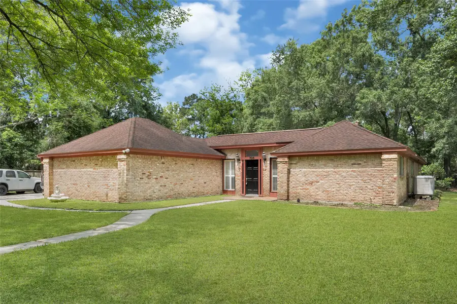 705 Holly Springs Court, Conroe, TX 77302 - #2