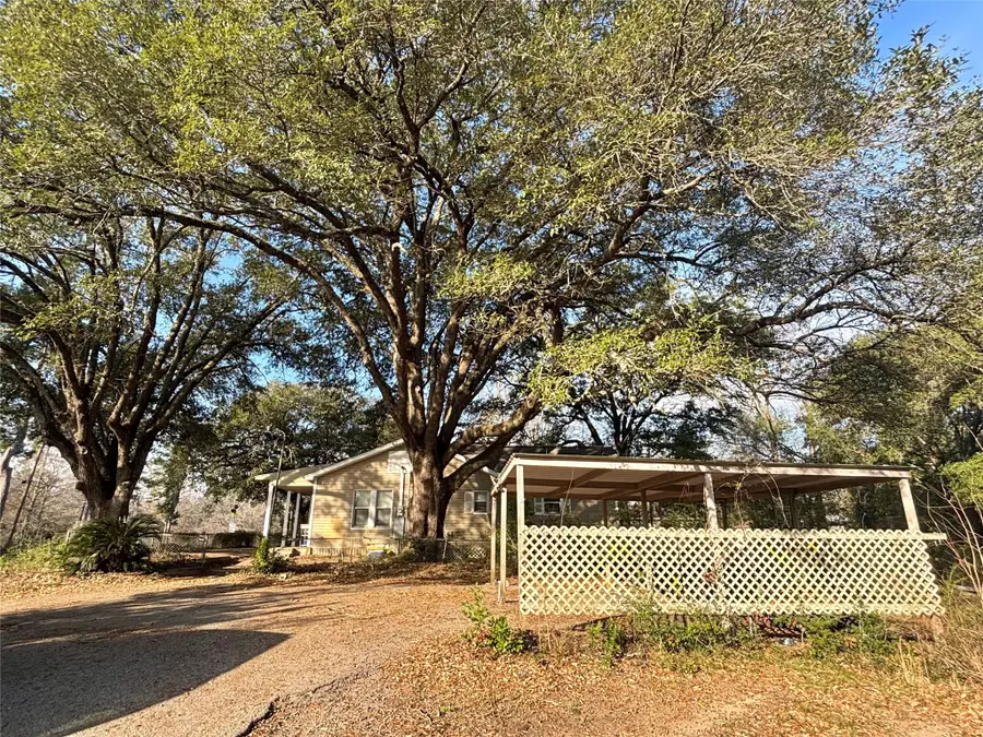 408 W Elder Street, Colmesneil, TX 75938 - Image #3