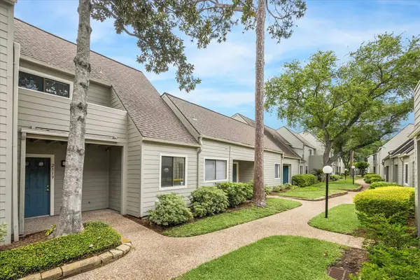 2319 Briarwest Boulevard, Houston, TX 77077