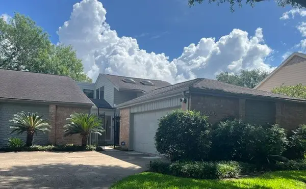 12206 Burgoyne Drive, Houston, TX 77077