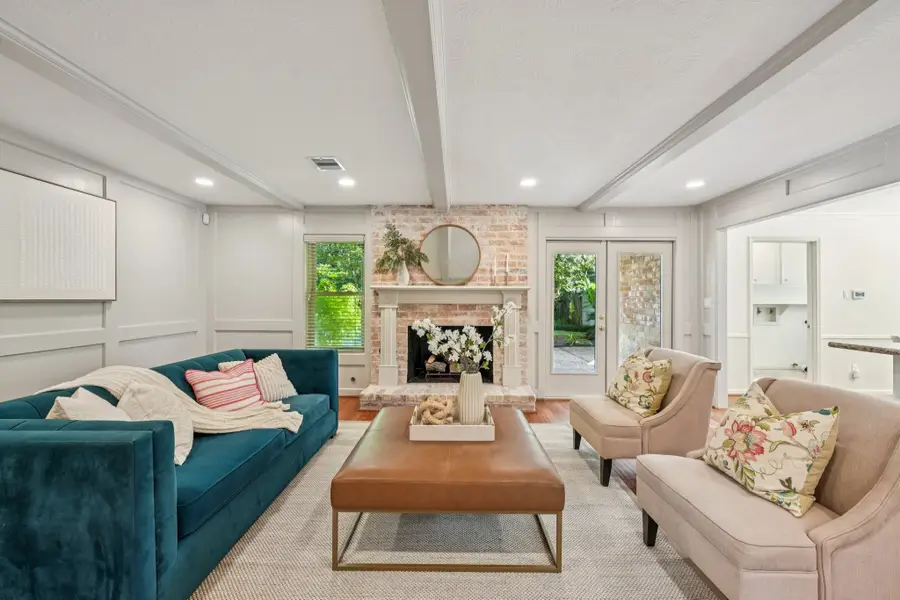 11003 Overbrook Lane, Houston, TX 77042 - Image #2