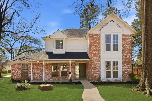 426 Pine Manor Drive, Conroe, TX 77385