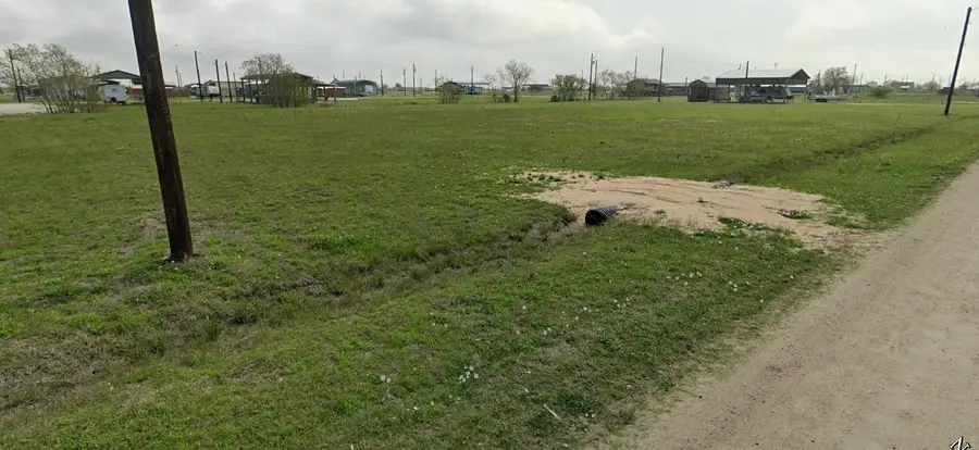 115 Baracuda, Palacios, TX 77465 - #3