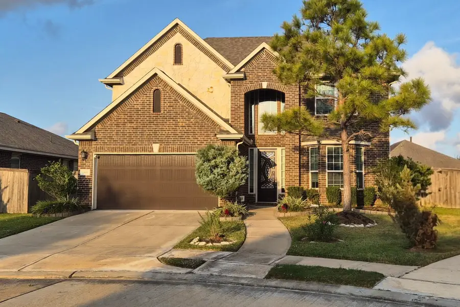 2305 Camellia Gables Lane, Pearland, TX 77089 - Image #2