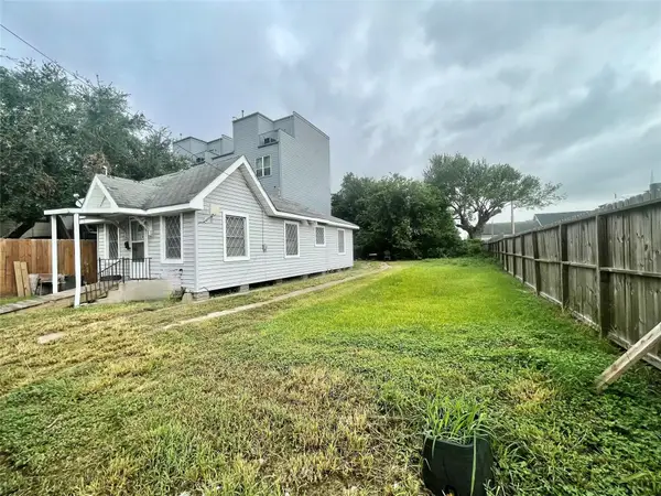 2307 Winbern Street, Houston, TX 77004