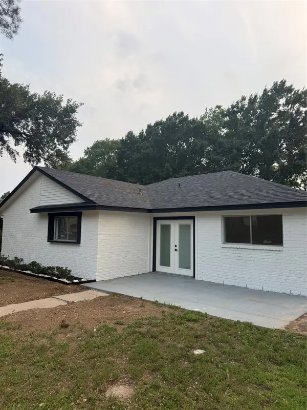 2121 Baylor Drive, Katy, TX 77493