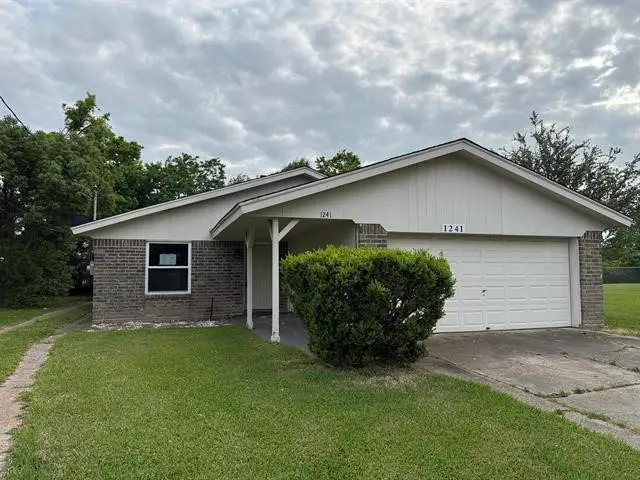 1241 Grannis Avenue, Port Arthur, TX 77640 - #1