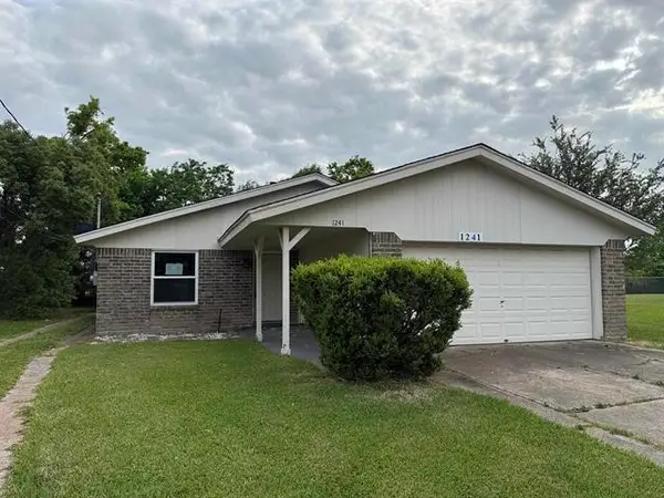 1241 Grannis Avenue, Port Arthur, TX 77640