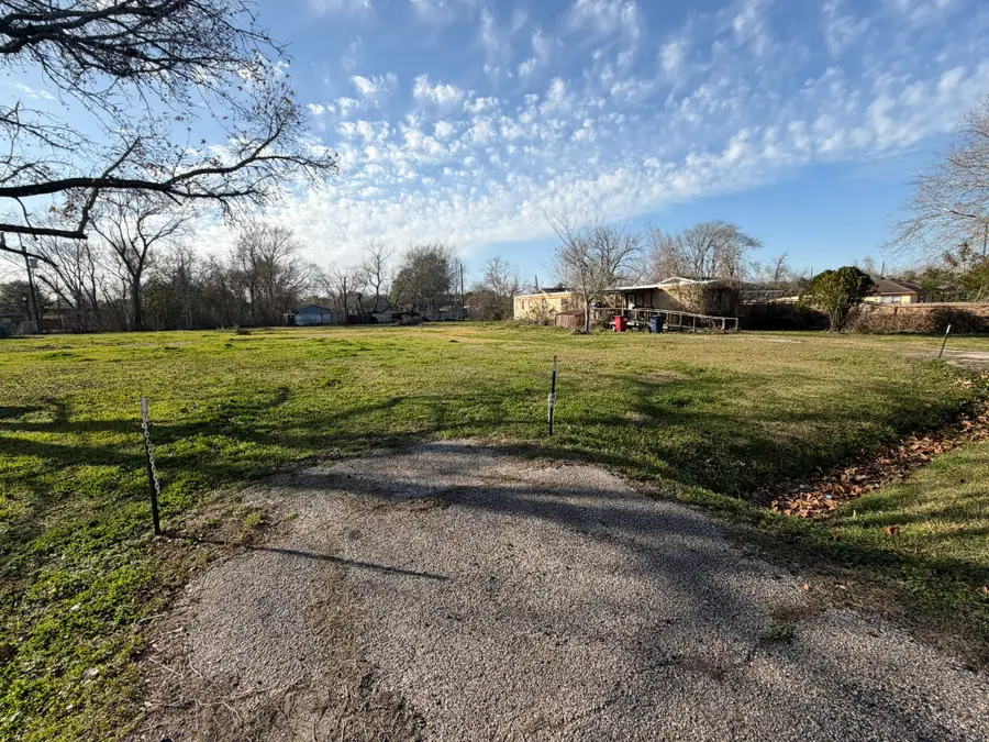 11423 E Jacinto Drive, Houston, TX 77044 - #3