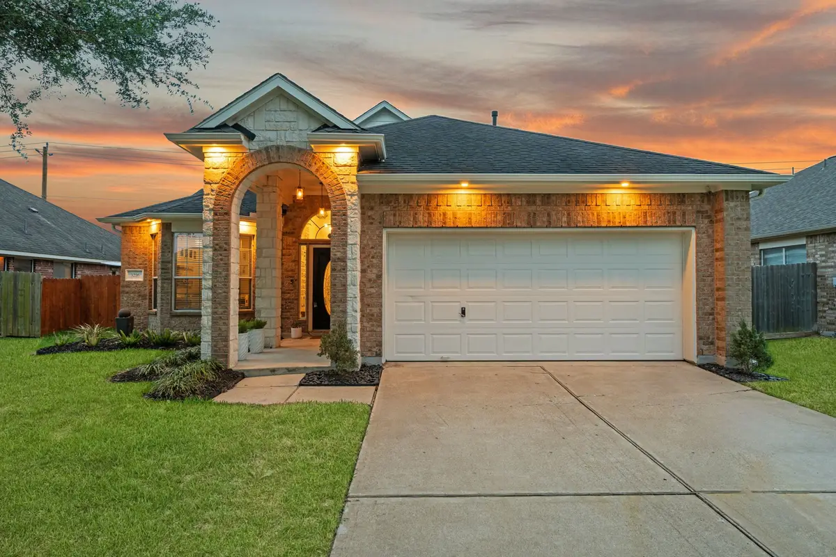 3216 Cactus Heights Lane, Pearland, TX 77581 - #1