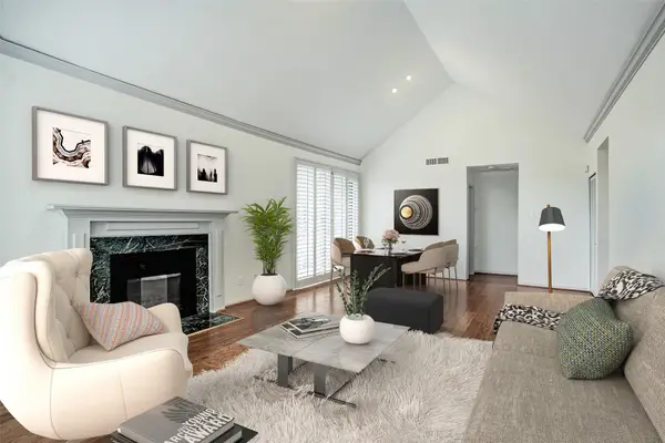 5220 Weslayan Street #310, Houston, TX 77005