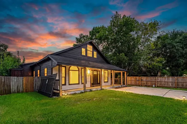 6833 Stone Haven Way, Houston, TX 77085