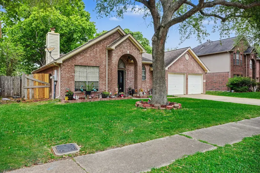 11126 N 30th Avenue N, Texas City, TX 77591 - #3