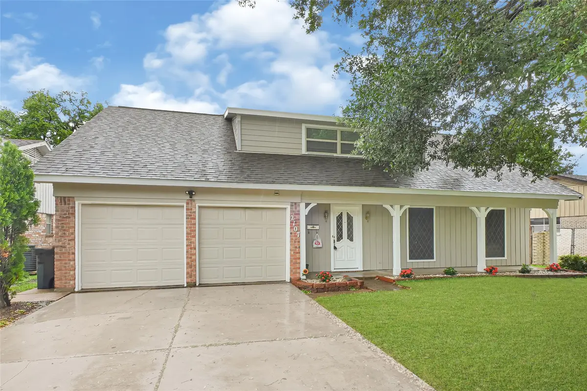 2107 N Rayburn Court, Pasadena, TX 77502 - #1