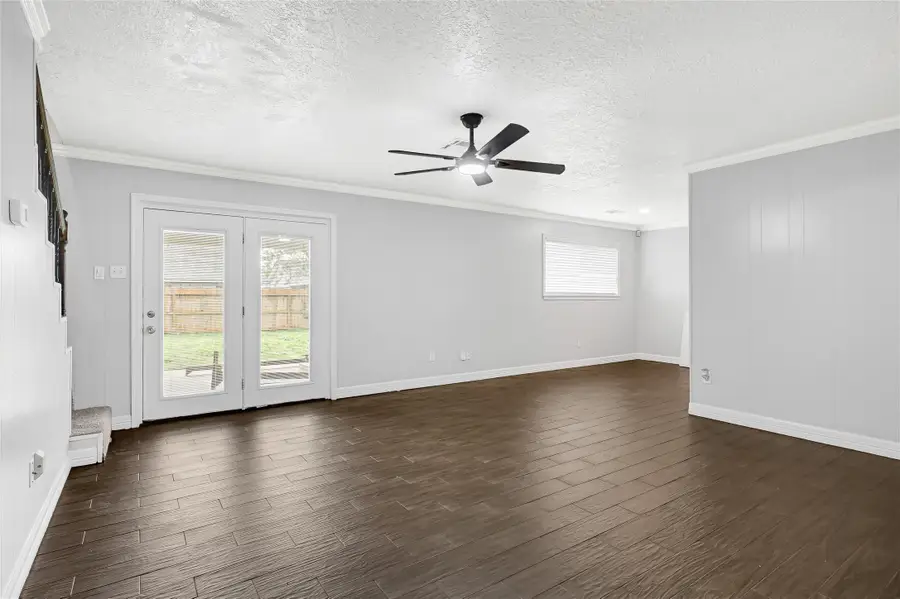 2107 N Rayburn Court, Pasadena, TX 77502 - #2